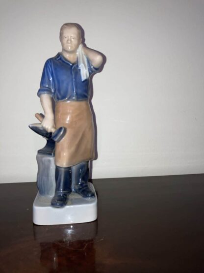 Royal Copenhagen Blacksmith (4502) - Image 2