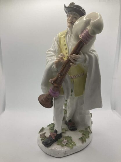 Meissen Piedmontese bagpiper - Image 8