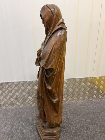 Antique Oak Sculpture - The Grief of Mary - Image 5