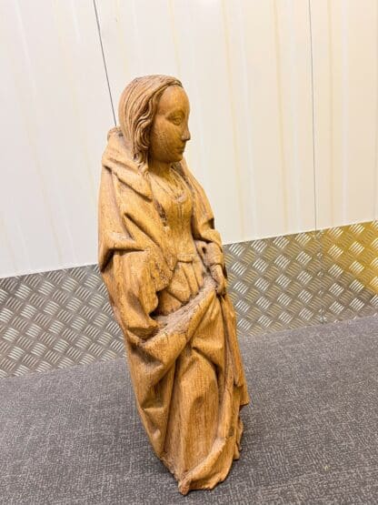 Pair of 16th Century Oak Saints - Image 13