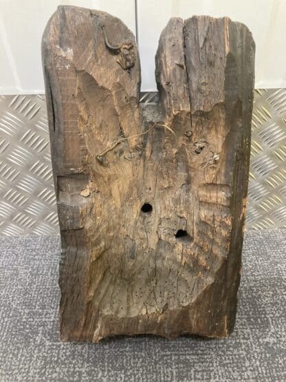 Carved Oak Angel - Image 3