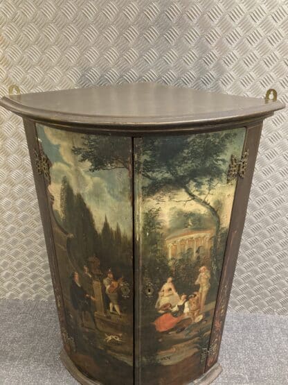 George III Bowfront Hanging Corner Cabinet - Image 2