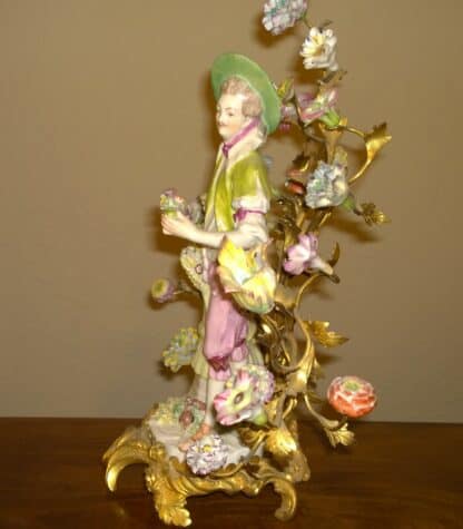 Early 19th Century Vienna porcelain figure - Gardener - Image 2